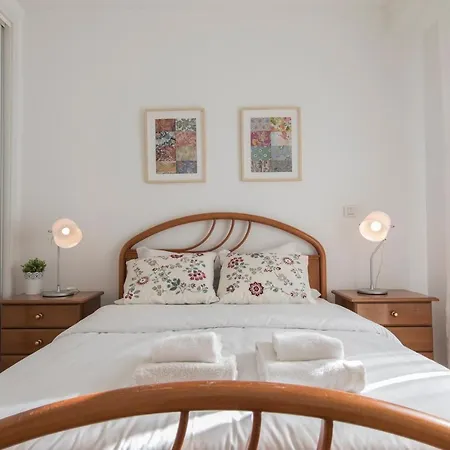 Charming In Center With Garage *